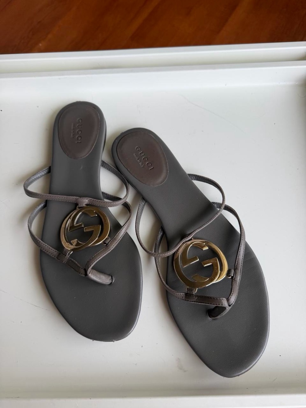 Gucci Women’s Gray Leather Logo Thong Sandals